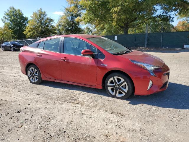  TOYOTA PRIUS 2017 Красный