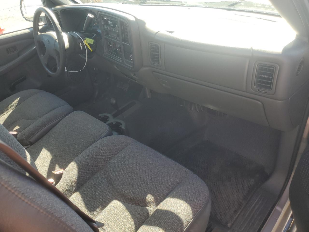 2004 Chevrolet Silverado K1500 VIN: 1GCEK14X84Z274321 Lot: 84877095