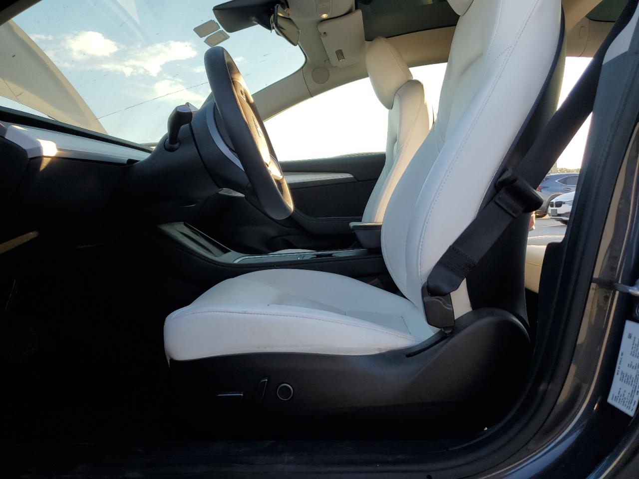 2022 Tesla Model 3 VIN: 5YJ3E1EA2NF204975 Lot: 85594705