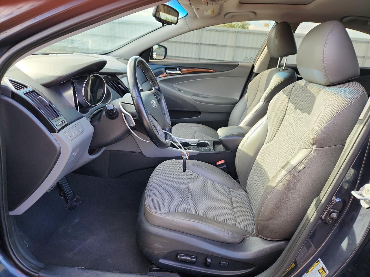 2014 Hyundai Sonata Se VIN: 5NPEC4AB6EH855591 Lot: 86111395