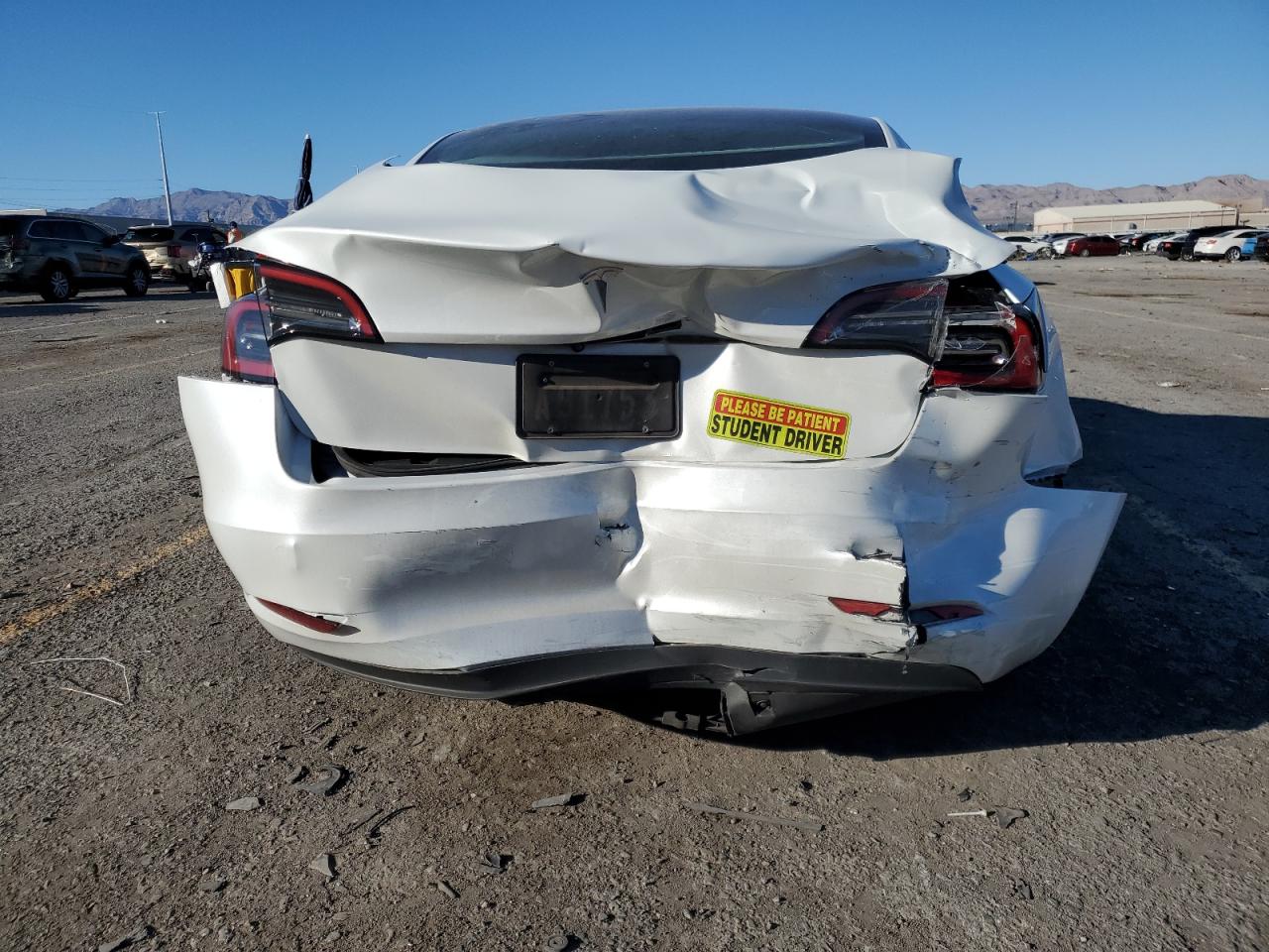 2023 Tesla Model 3 VIN: 5YJ3E1EA8PF604039 Lot: 87423695