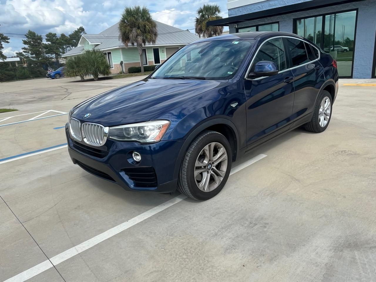 Фото: 5UXXW3C54F0M89225