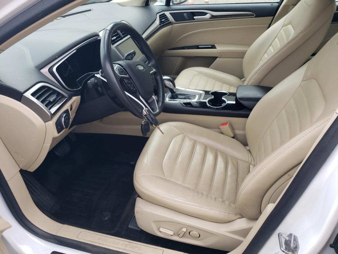 2015 Ford Fusion Se VIN: 3FA6P0HD7FR168732 Lot: 86168875