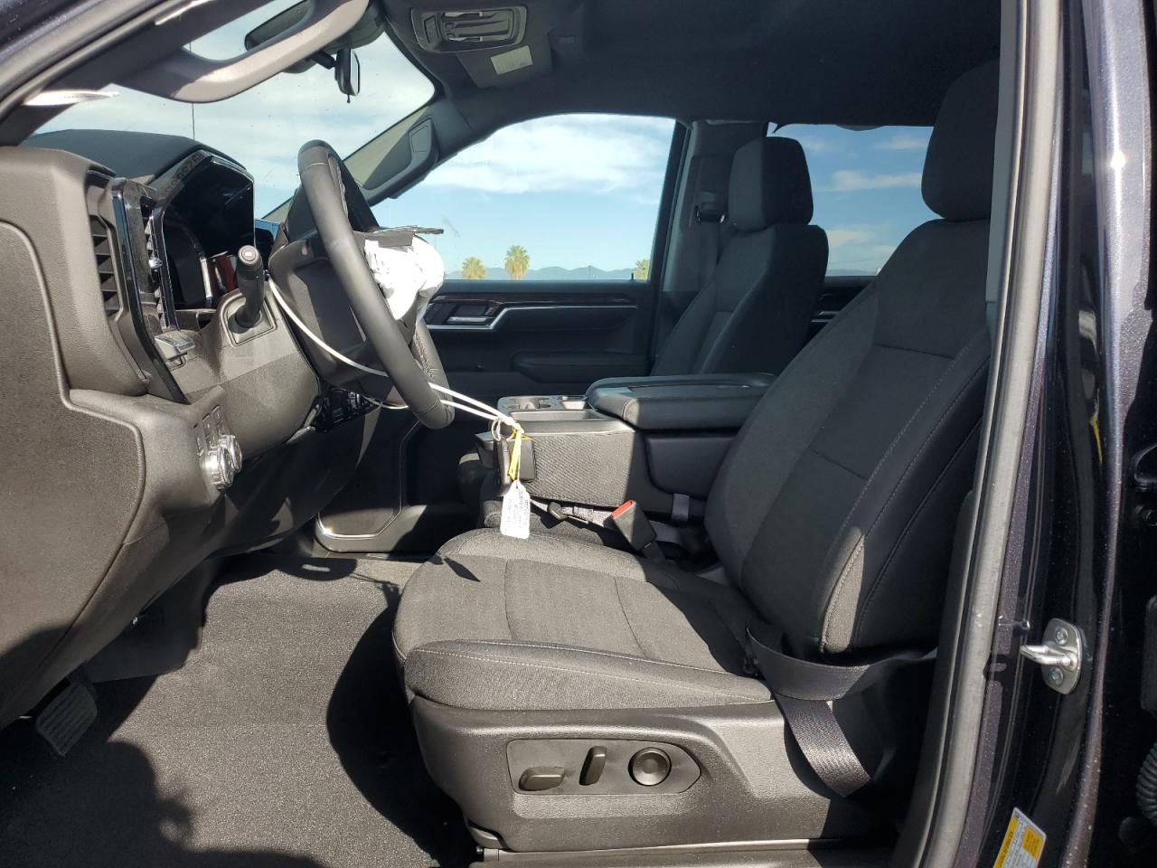 2025 GMC Sierra K1500 Elevation VIN: 1GTUUCED0SZ302065 Lot: 90923685