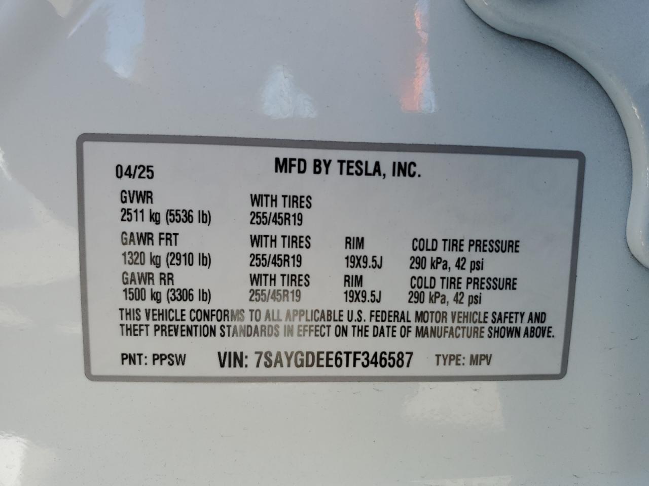 2026 Tesla Model Y VIN: 7SAYGDEE6TF346587 Lot: 89501705