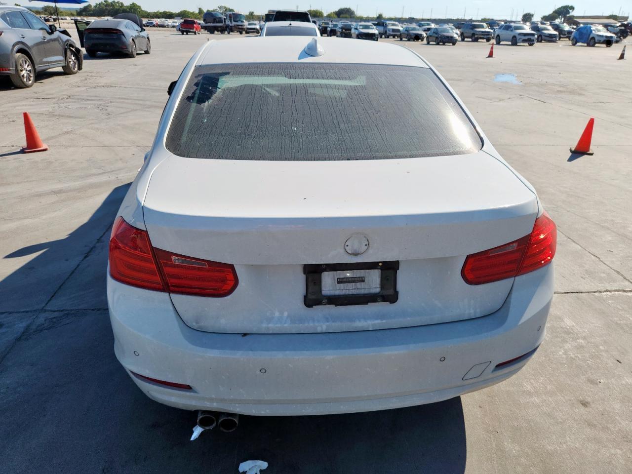 2015 BMW 328 I VIN: WBA3A5G50FNS90337 Lot: 82317775