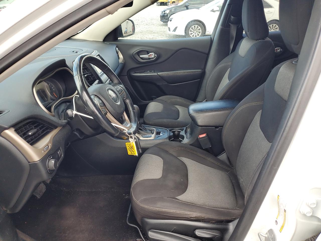 2016 Jeep Cherokee Sport VIN: 1C4PJMAB1GW349226 Lot: 87413845