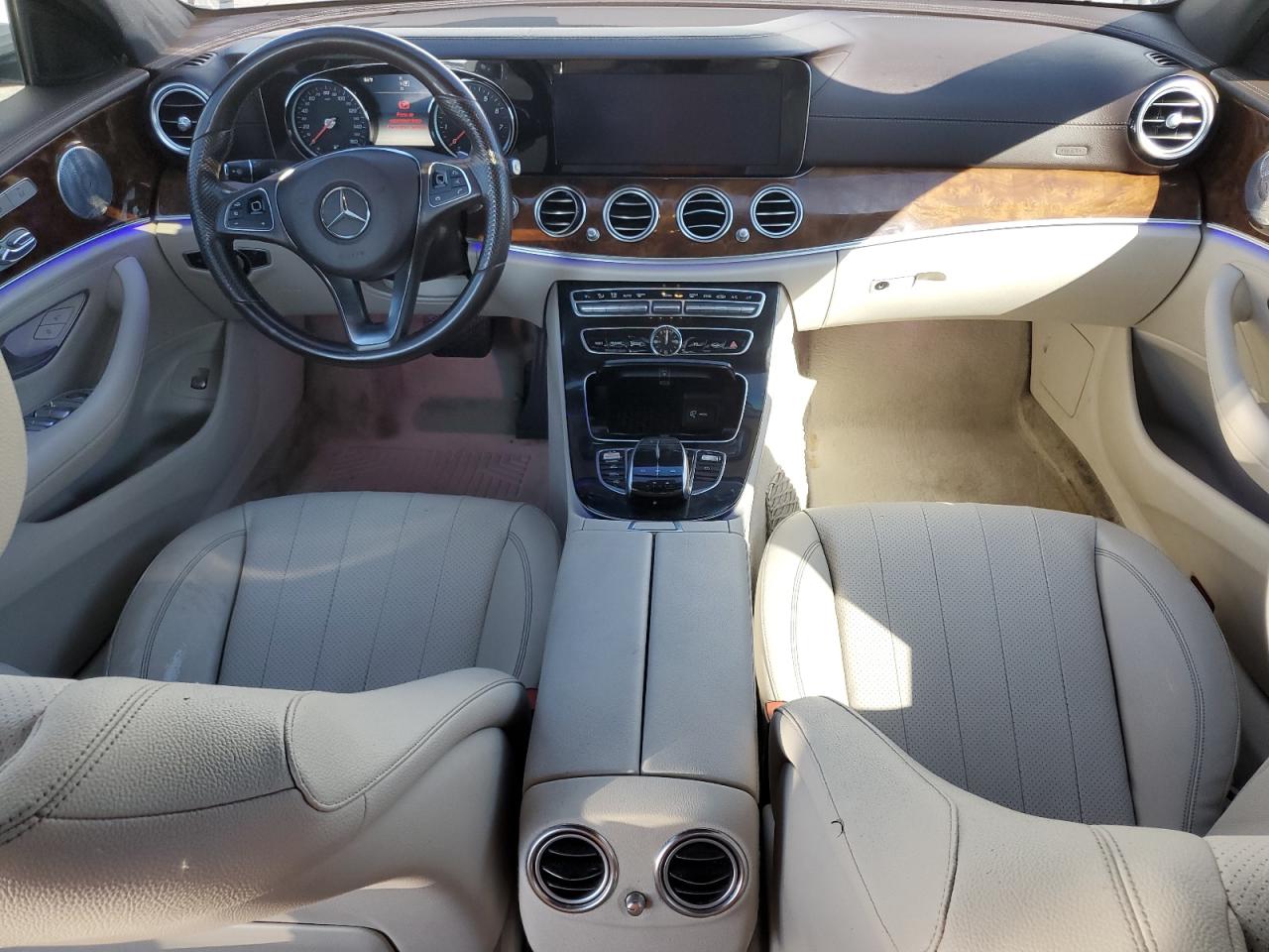 2017 Mercedes-Benz E 300 VIN: WDDZF4JB4HA211985 Lot: 87023505