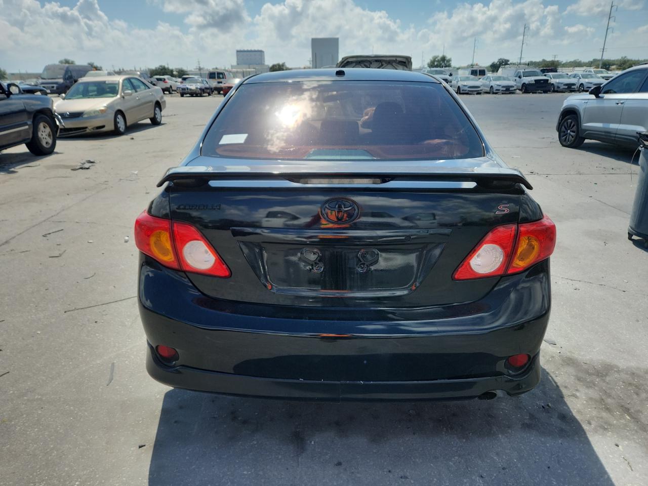 2010 Toyota Corolla Base VIN: 2T1BU4EE1AC414744 Lot: 82182225