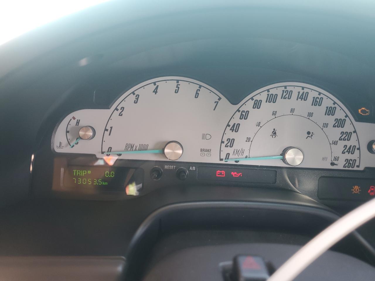 2002 Ford Thunderbird VIN: 1FAHP60A52Y127184 Lot: 84473525