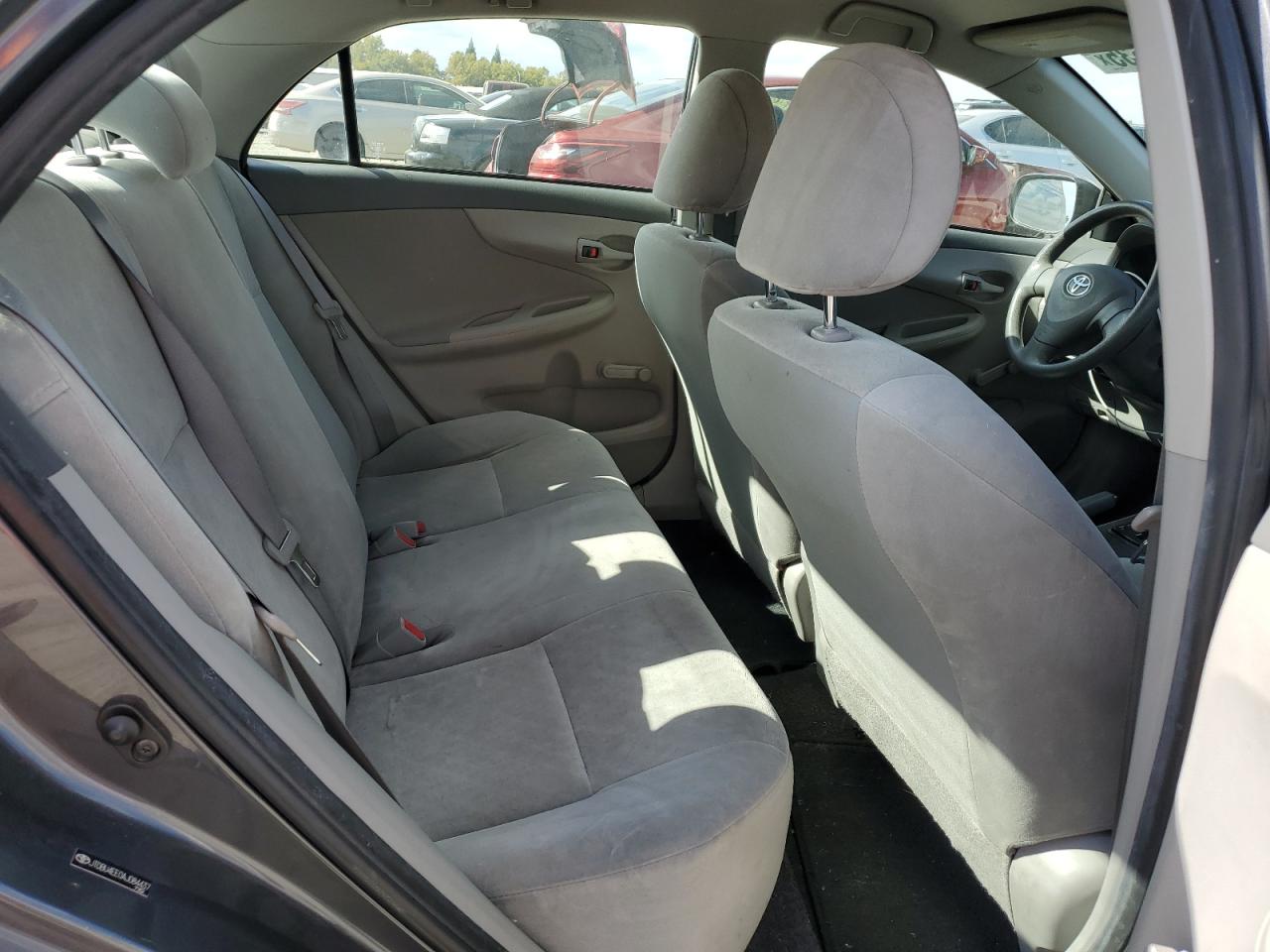 2010 Toyota Corolla Base VIN: JTDBU4EE0AJ084437 Lot: 82444635