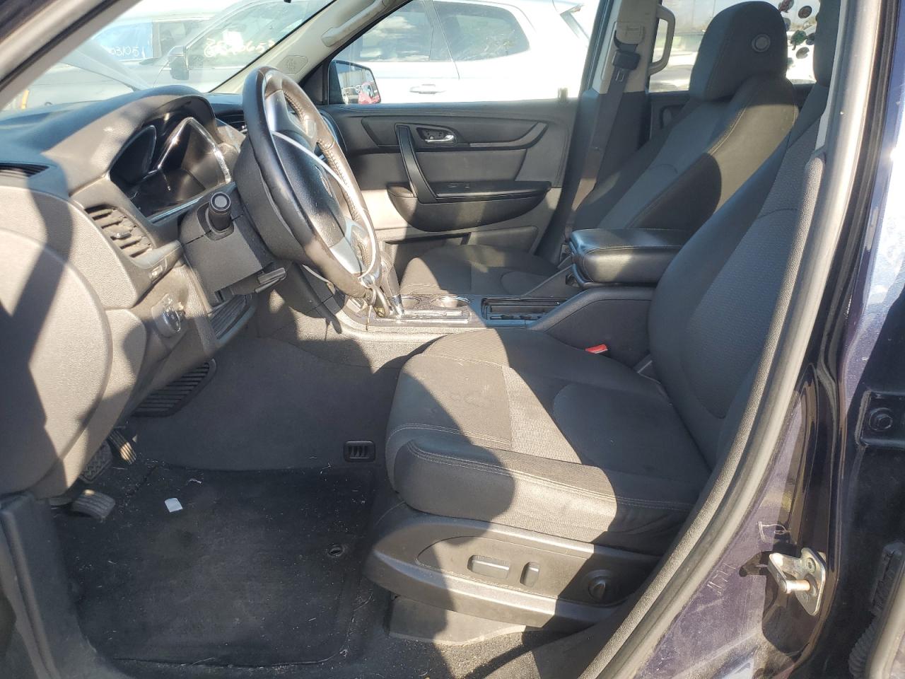 2017 Chevrolet Traverse Lt VIN: 1GNKRGKD2HJ184474 Lot: 82220375