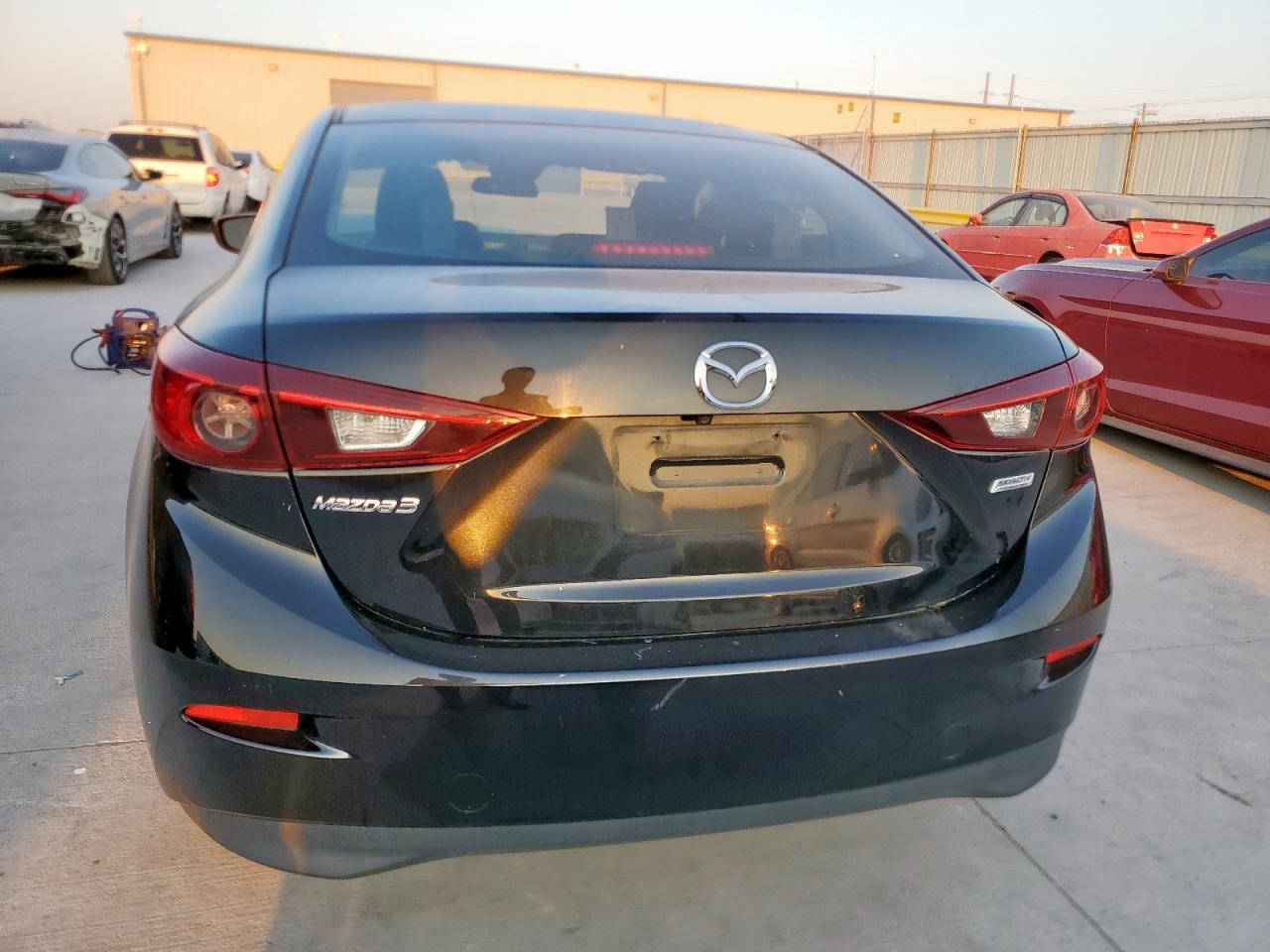 2018 Mazda 3 Sport VIN: 3MZBN1U77JM270541 Lot: 84935495