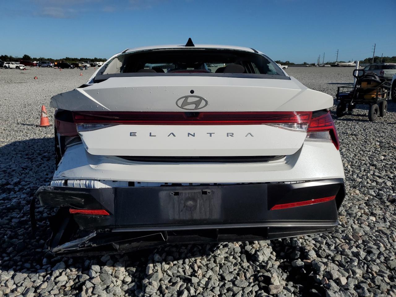 2025 Hyundai Elantra Sel VIN: KMHLS4DG1SU882020 Lot: 86892245