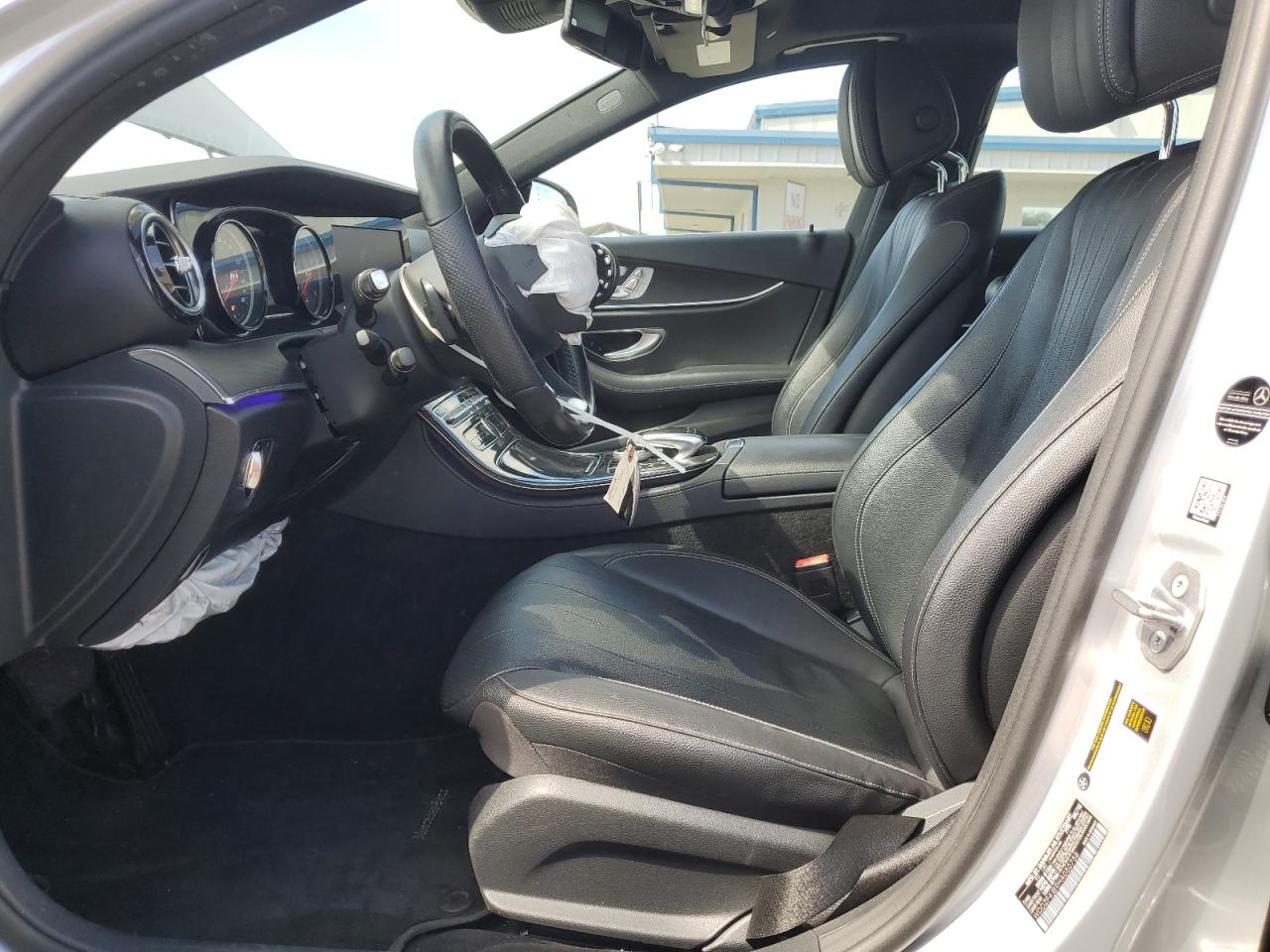 2017 Mercedes-Benz E 300 VIN: WDDZF4JB9HA050758 Lot: 84990625