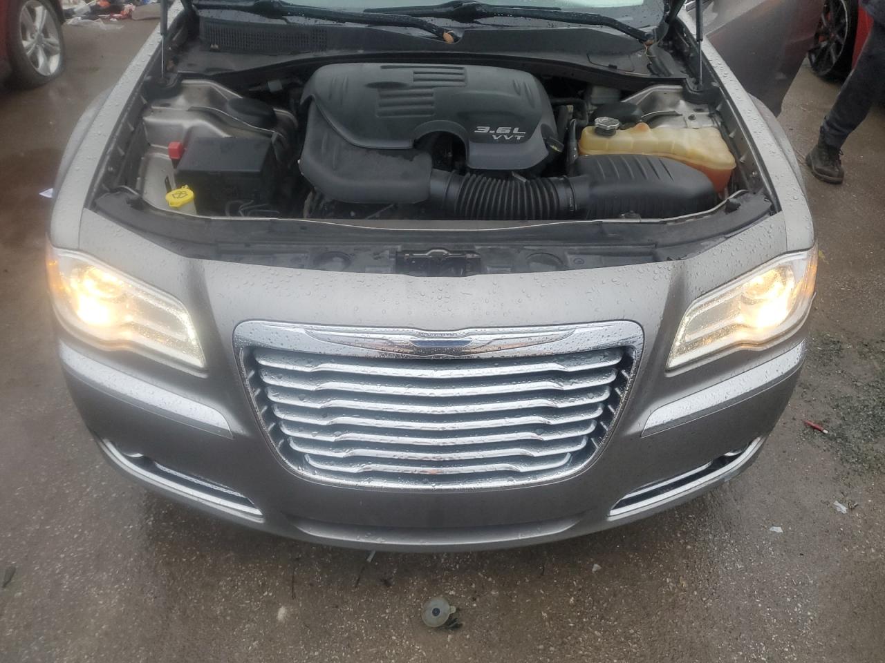 2014 Chrysler 300 VIN: 2C3CCAAG7EH228817 Lot: 85408845