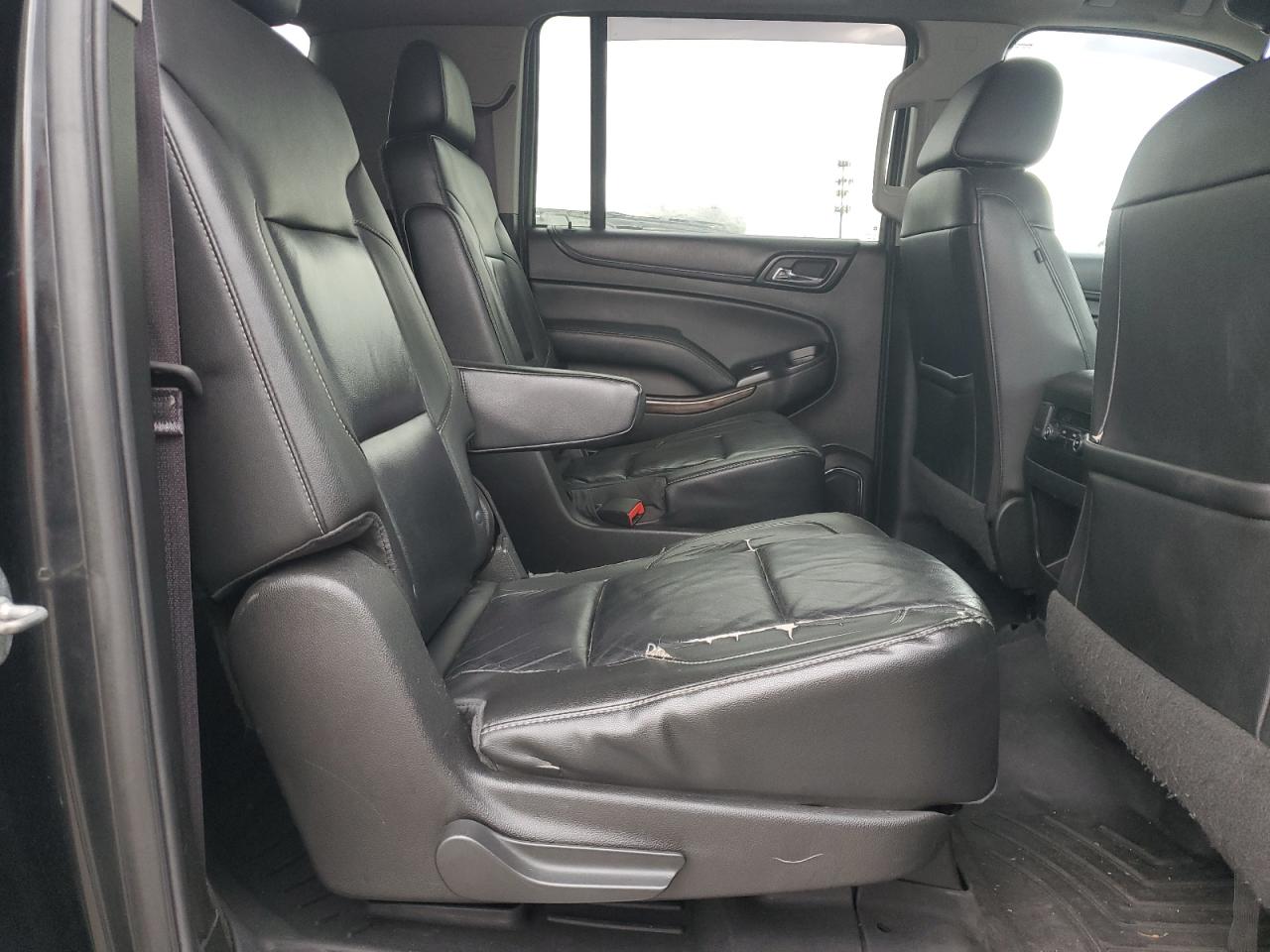 2016 Chevrolet Suburban K1500 Lt VIN: 1GNSKHKC8GR405917 Lot: 82617755
