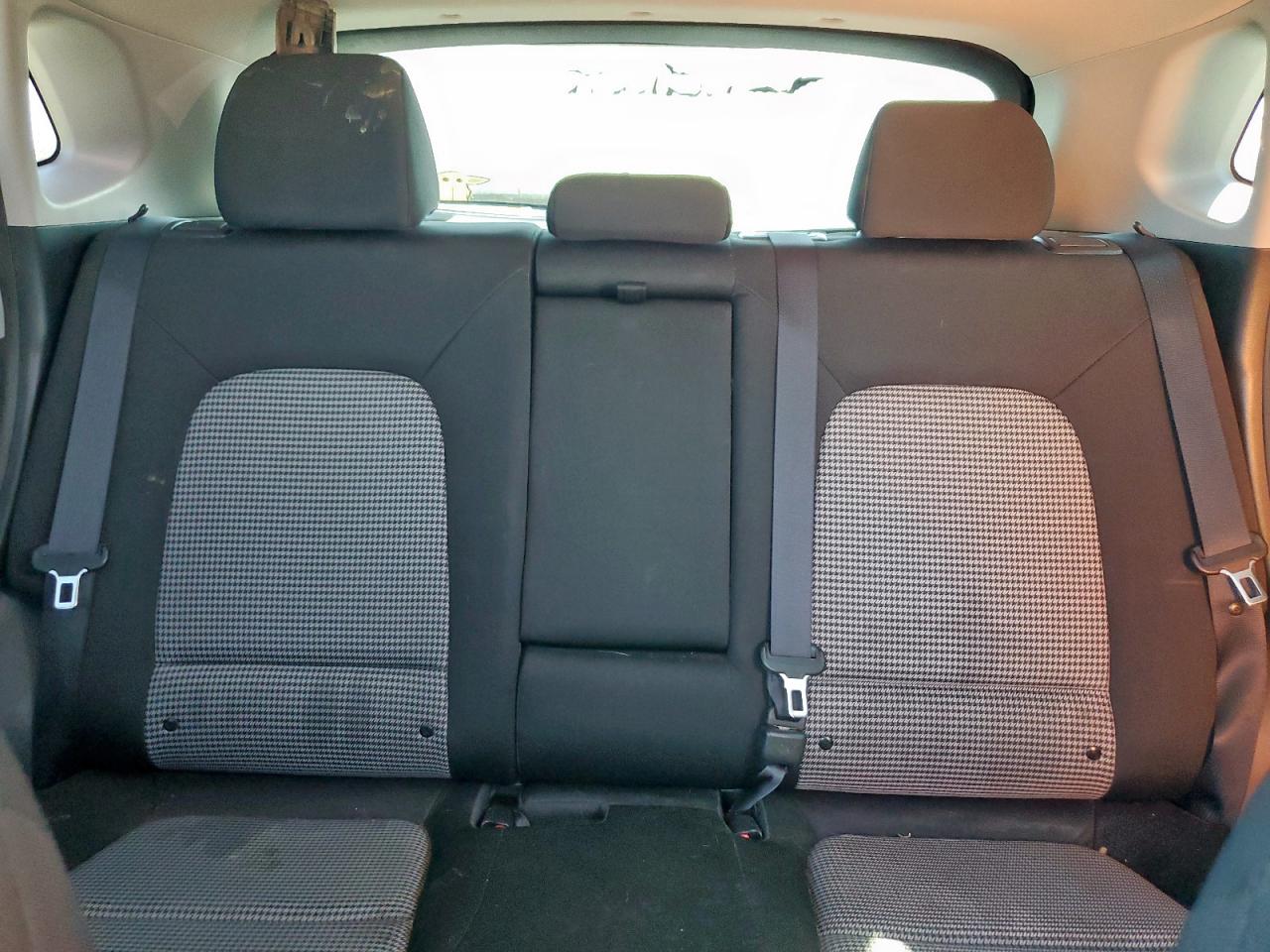 2019 Hyundai Kona Se VIN: KM8K12AA4KU286662 Lot: 86104065