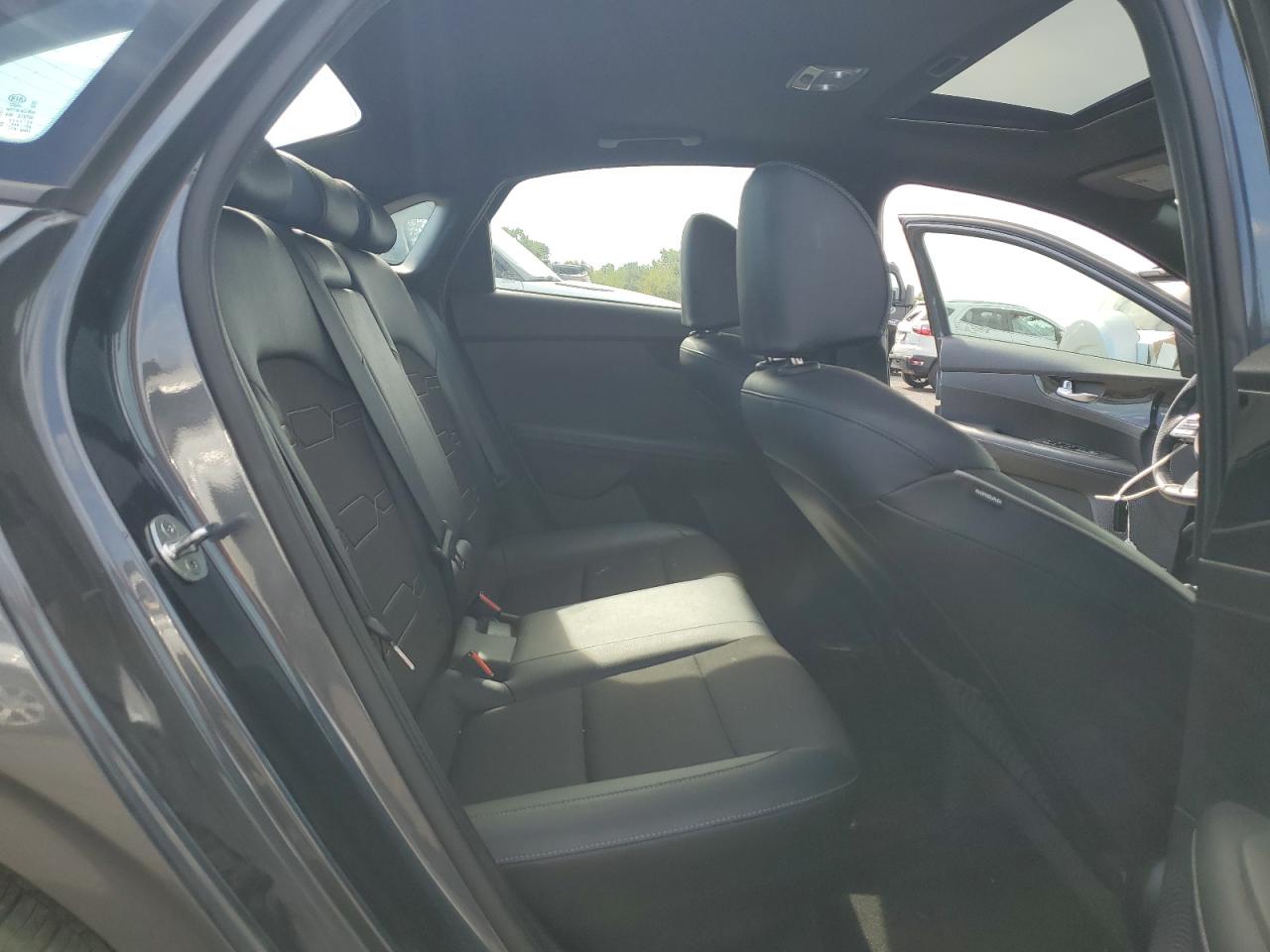 2021 Kia Forte Gt Line VIN: 3KPF34AD0ME281255 Lot: 82319925