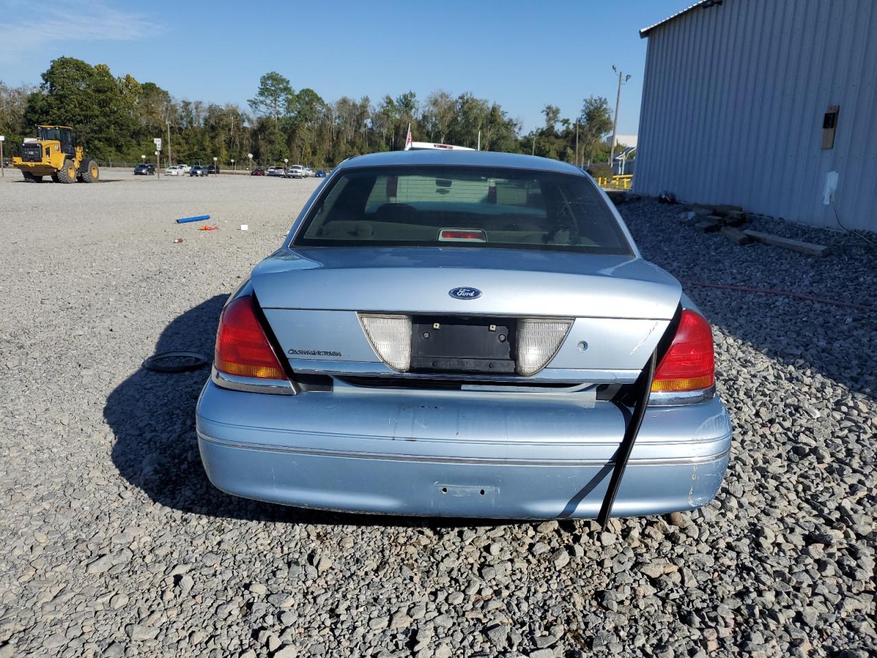 2001 Ford Crown Victoria VIN: 2FAFP73W01X201064 Lot: 87229035