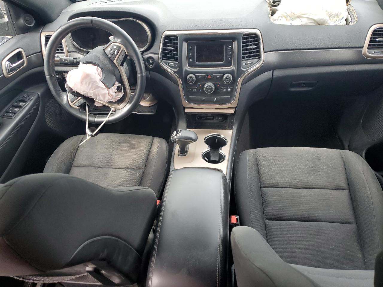 2015 Jeep Grand Cherokee Laredo VIN: 1C4RJEAG5FC951962 Lot: 84365365