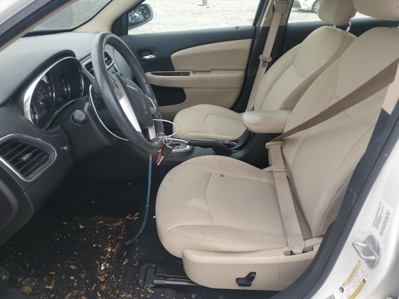 2013 Chrysler 200 Touring VIN: 1C3CCBBB1DN573761 Lot: 86124555