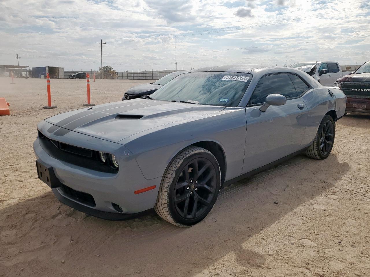 2020 Dodge Challenger Sxt
