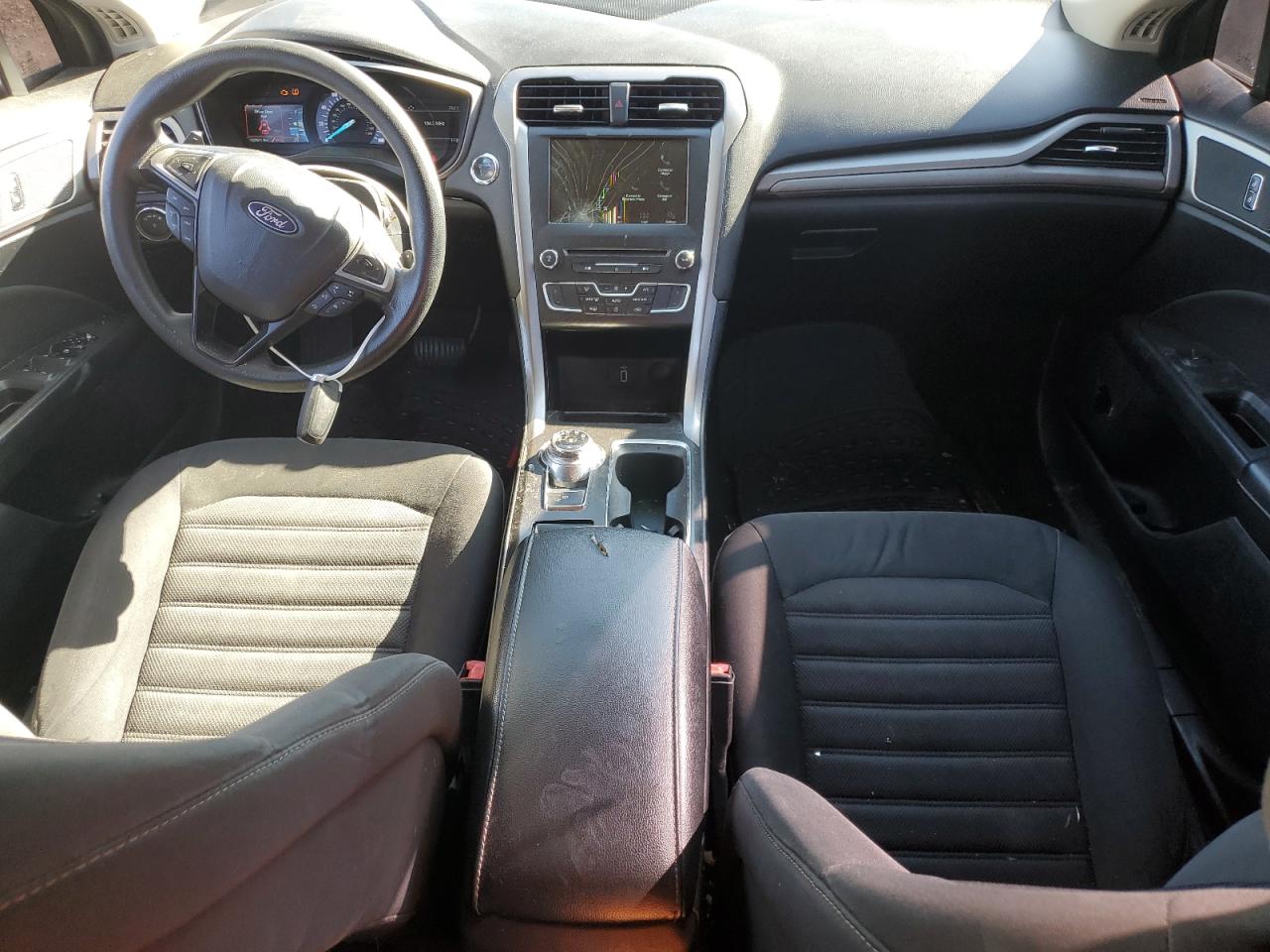 2018 Ford Fusion Se VIN: 3FA6P0HDXJR196131 Lot: 89733545