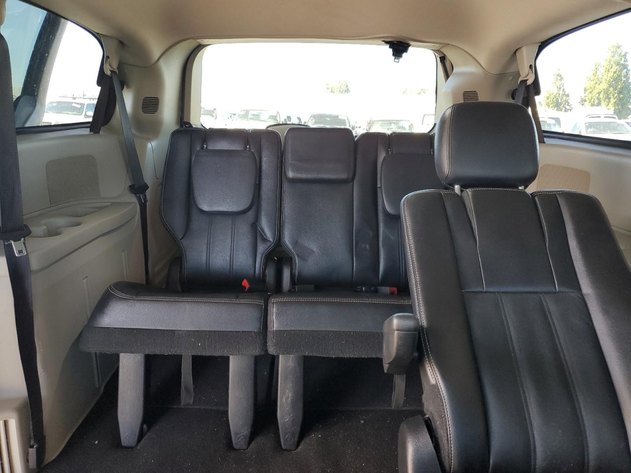 2014 Chrysler Town & Country Touring VIN: 2C4RC1BG2ER324837 Lot: 86111685