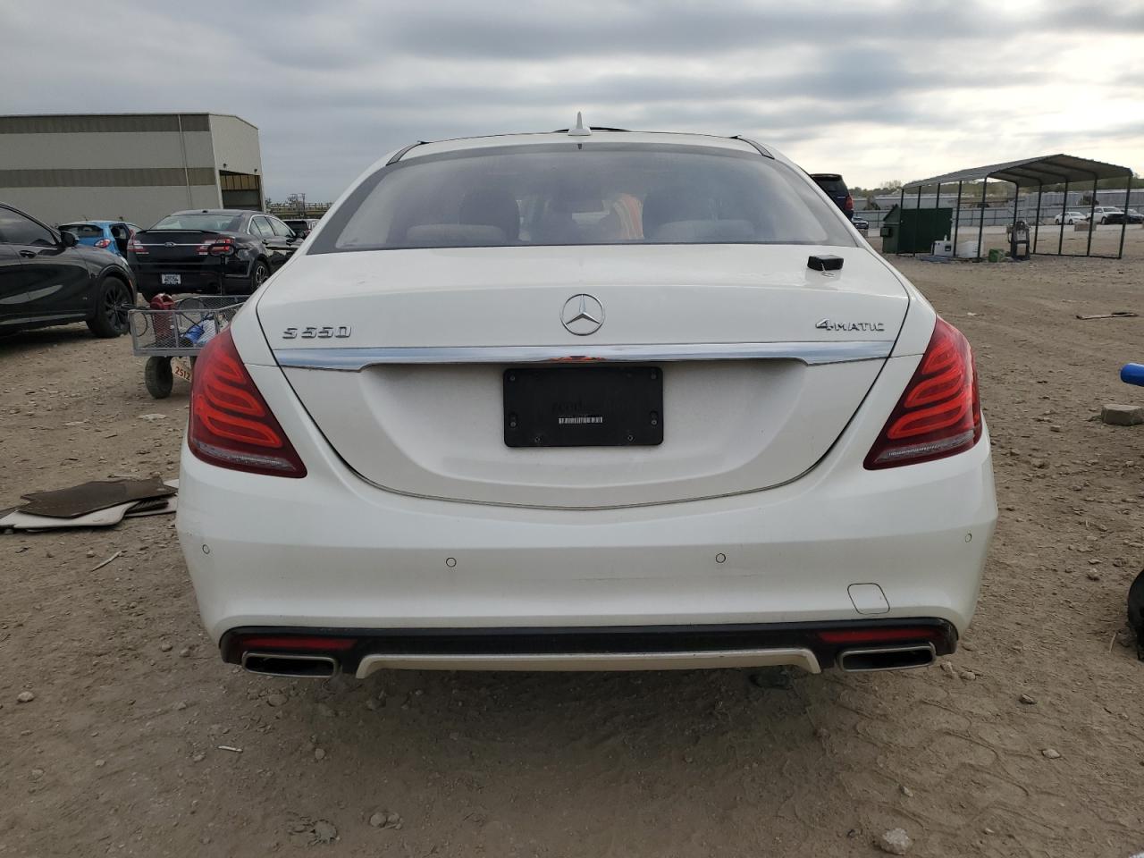 2015 Mercedes-Benz S 550 4Matic VIN: WDDUG8FB1FA175497 Lot: 86257175