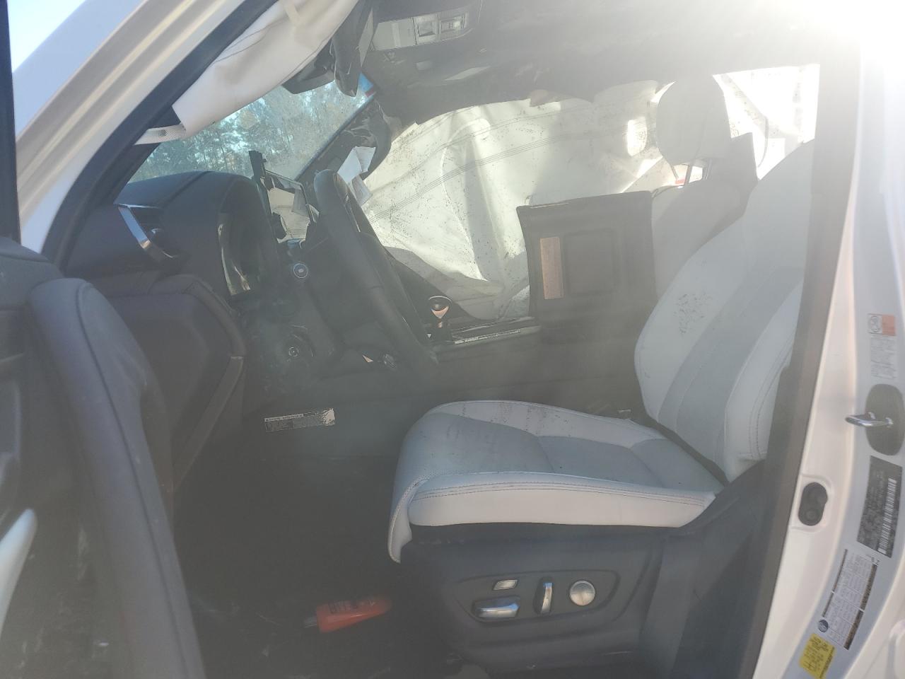 2024 Lexus Lx 600 Base VIN: JTJGB7CX2R4054932 Lot: 82760365