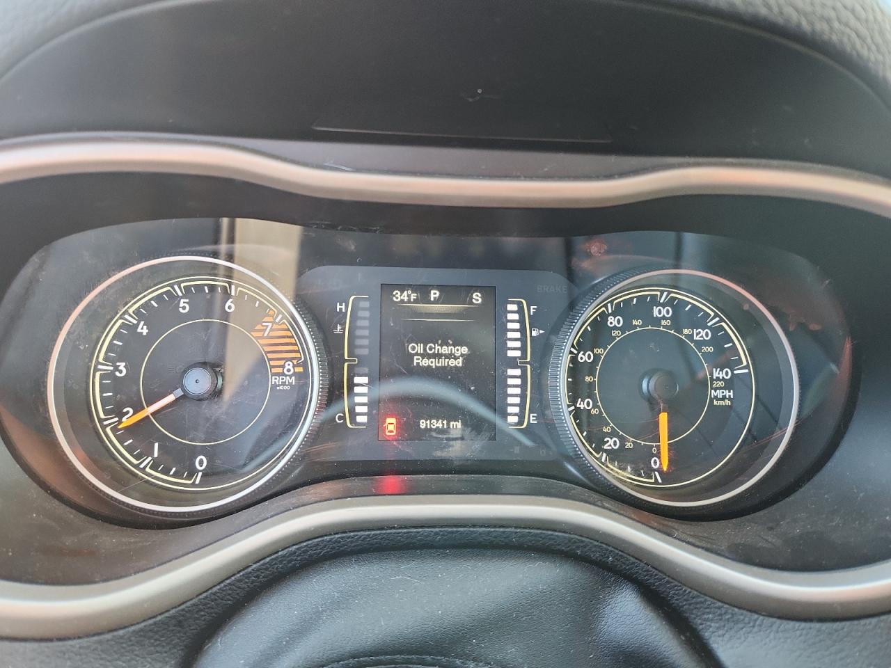 2017 Jeep Cherokee Latitude VIN: 1C4PJLCS1HW643749 Lot: 86670175