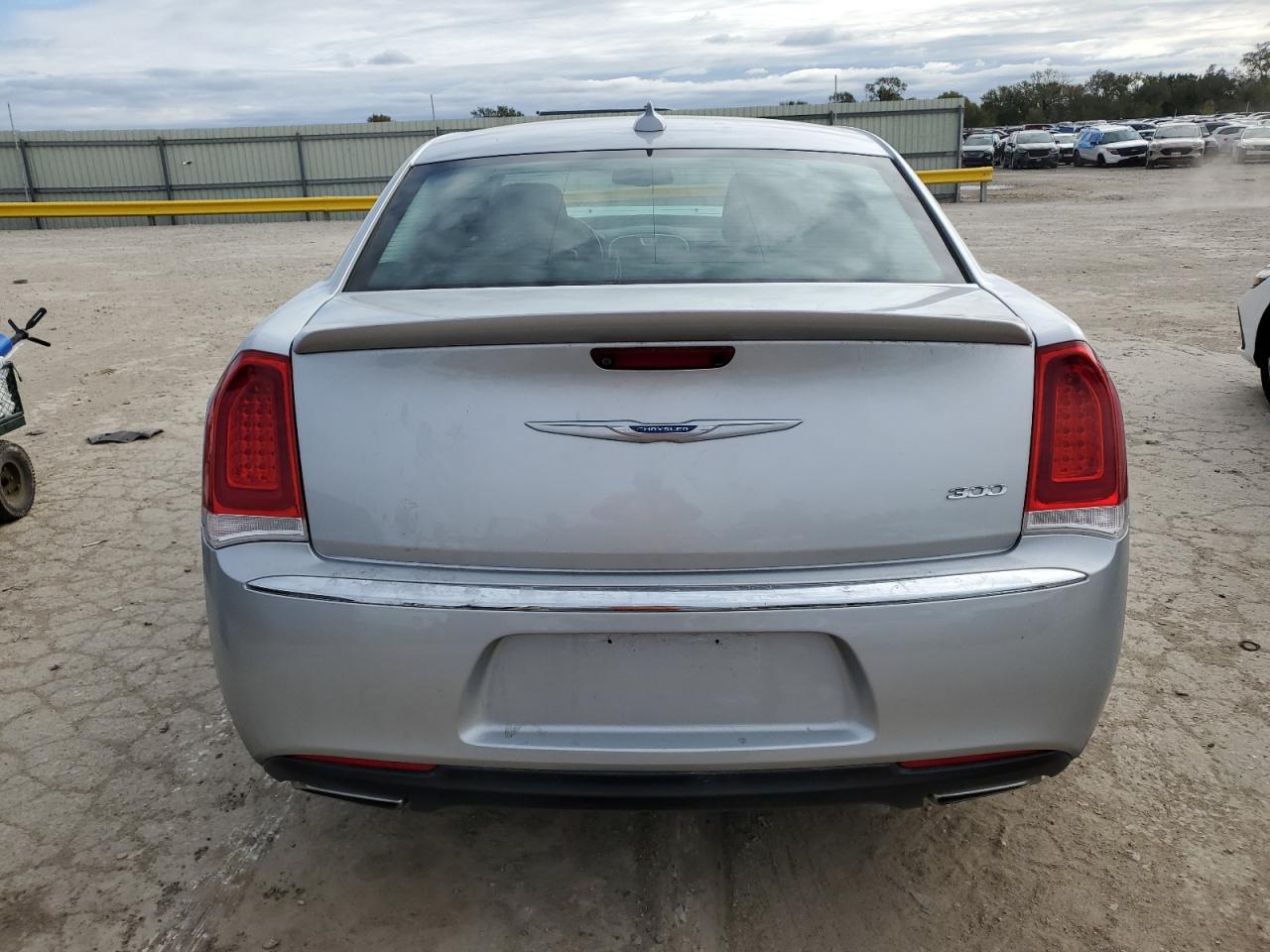 2021 Chrysler 300 Touring VIN: 2C3CCAAG8MH516232 Lot: 90479665