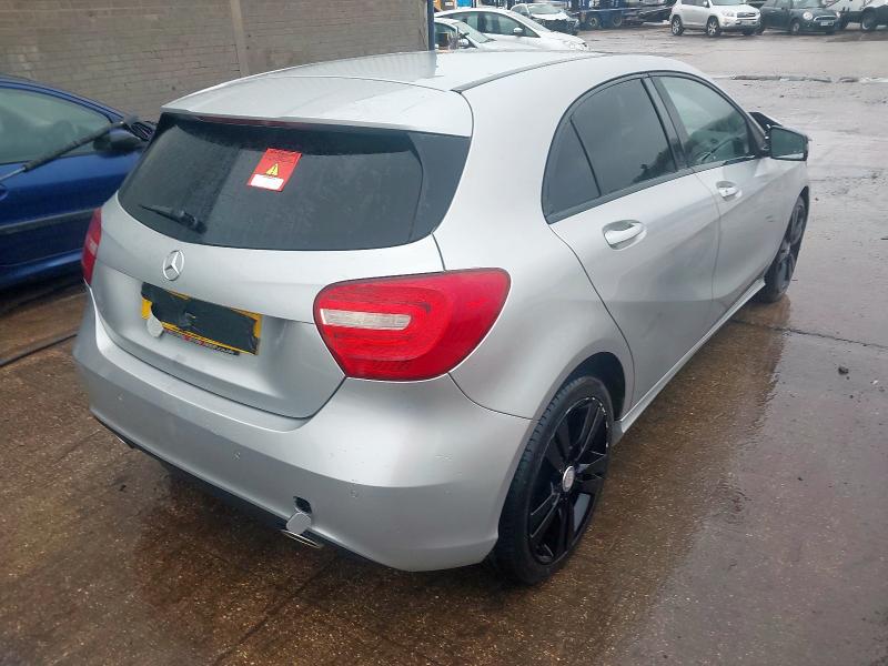 2014 MERCEDES-BENZ A CLASS A180 SPORT 5DR AUTO