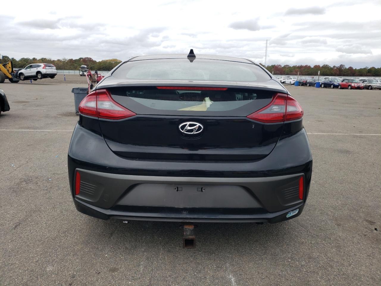 2018 Hyundai Ioniq VIN: KMHC65LD2JU061833 Lot: 86247465