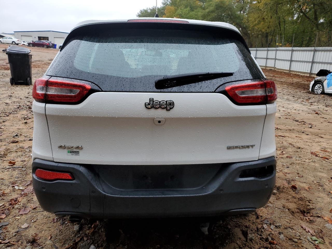 2017 Jeep Cherokee Sport VIN: 1C4PJMABXHW562354 Lot: 82668485