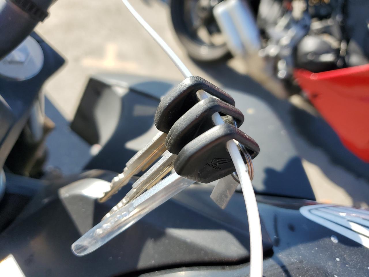 2016 Honda Cb300 F VIN: MLHNC521QG5200833 Lot: 89716645