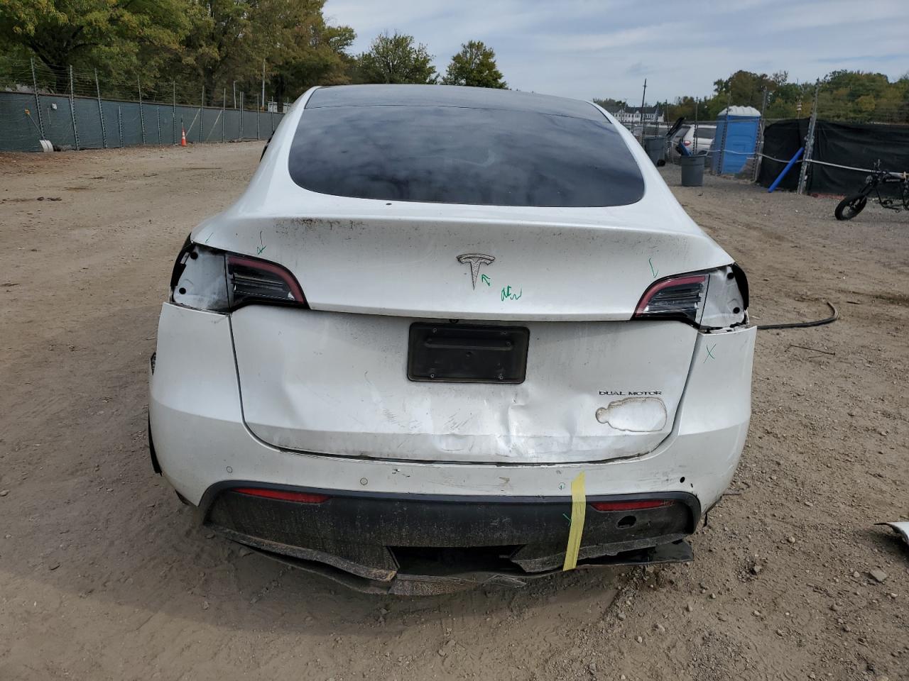 2021 Tesla Model Y VIN: 5YJYGDEE8MF298797 Lot: 81093005