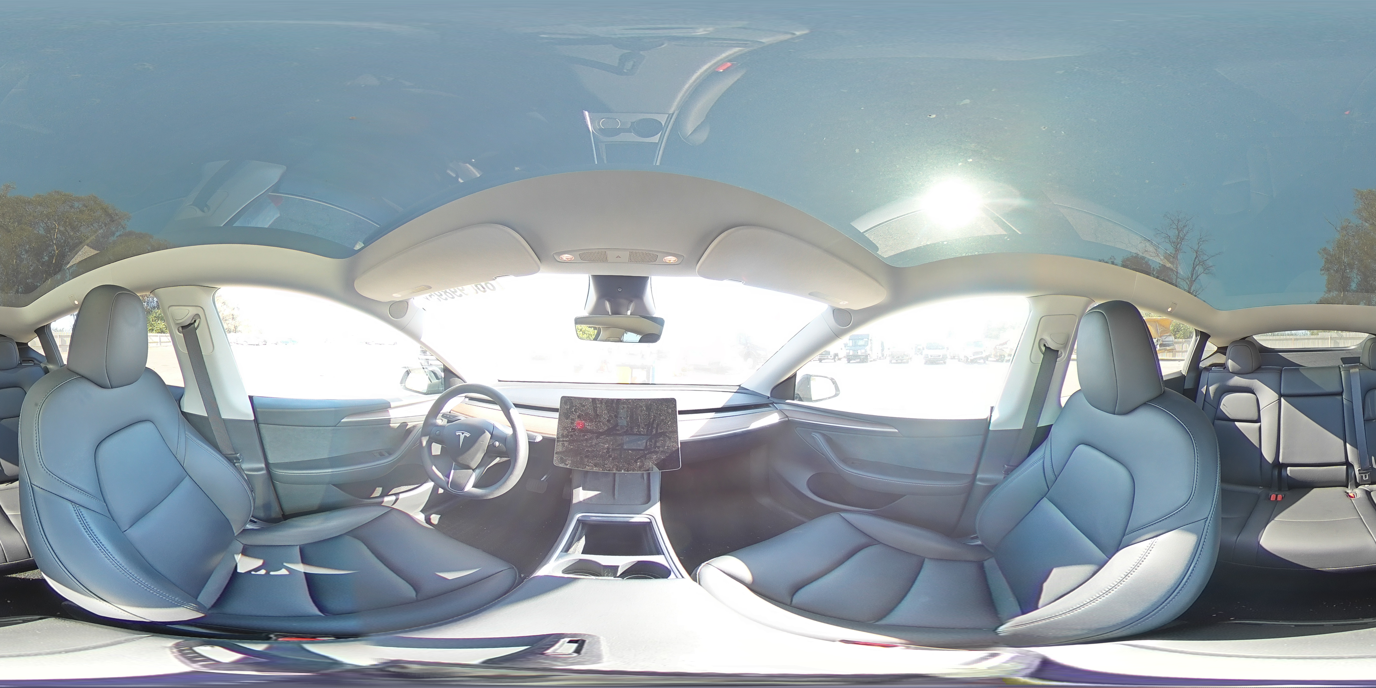 2024 Tesla Model Y VIN: 7SAYGDEE1RF198826 Lot: 86099895