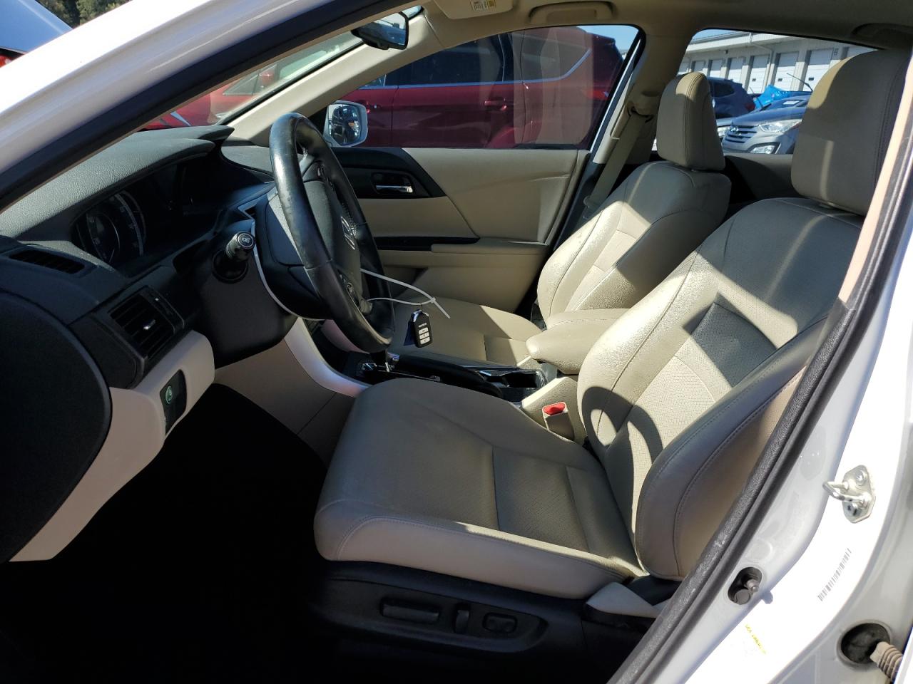 2014 Honda Accord Exl VIN: 1HGCR3F82EA038933 Lot: 85158165