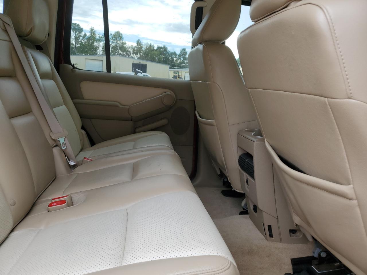 2010 Mercury Mountaineer Premier VIN: 4M2EN3JE2AUJ01144 Lot: 82266065