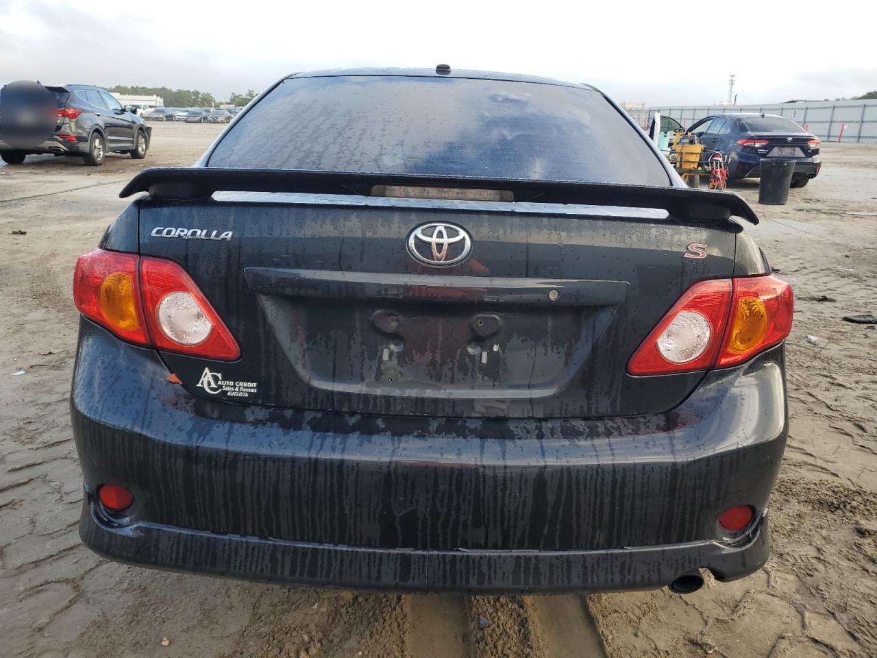 2010 Toyota Corolla Base VIN: 2T1BU4EE4AC472797 Lot: 82359905