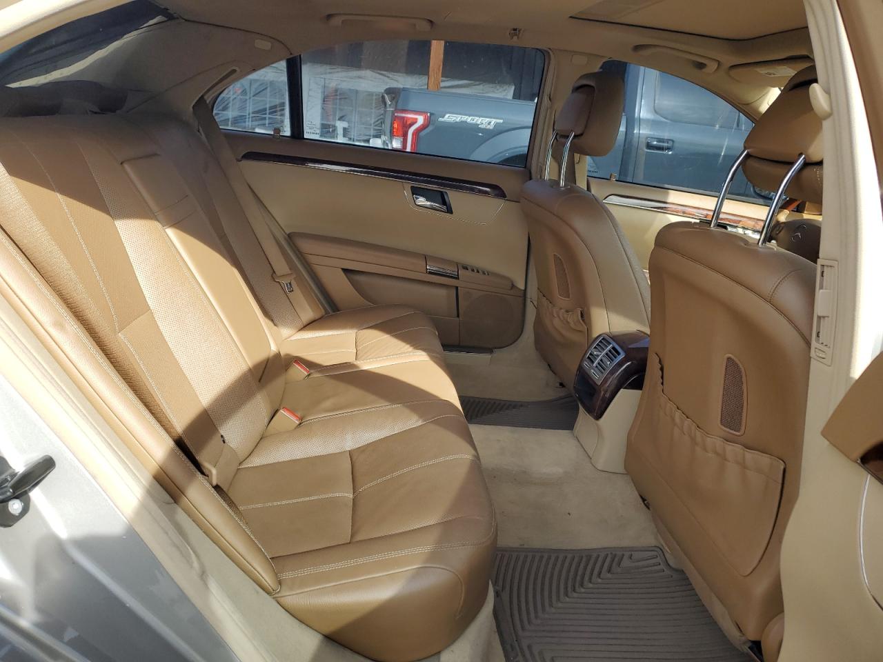 2008 Mercedes-Benz S 550 4Matic VIN: WDDNG86XX8A166588 Lot: 85414925