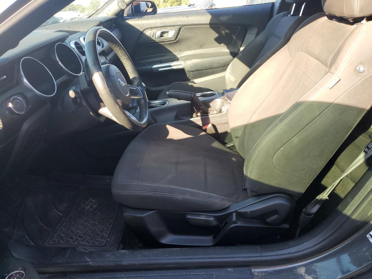 2018 Ford Mustang VIN: 1FA6P8TH5J5102068 Lot: 87439975