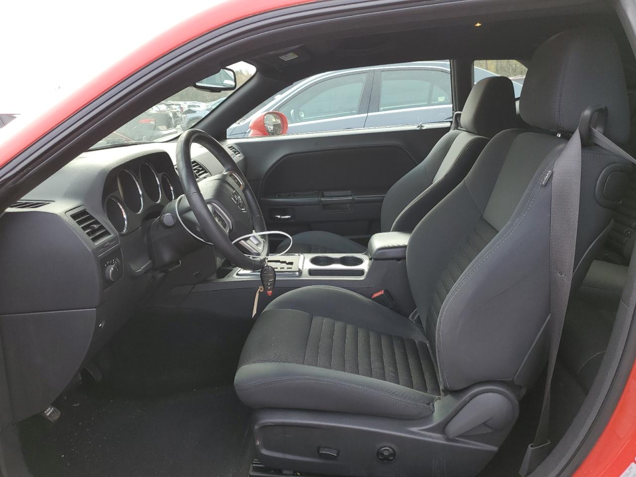 2014 Dodge Challenger Sxt VIN: 2C3CDYAG2EH313862 Lot: 90283635