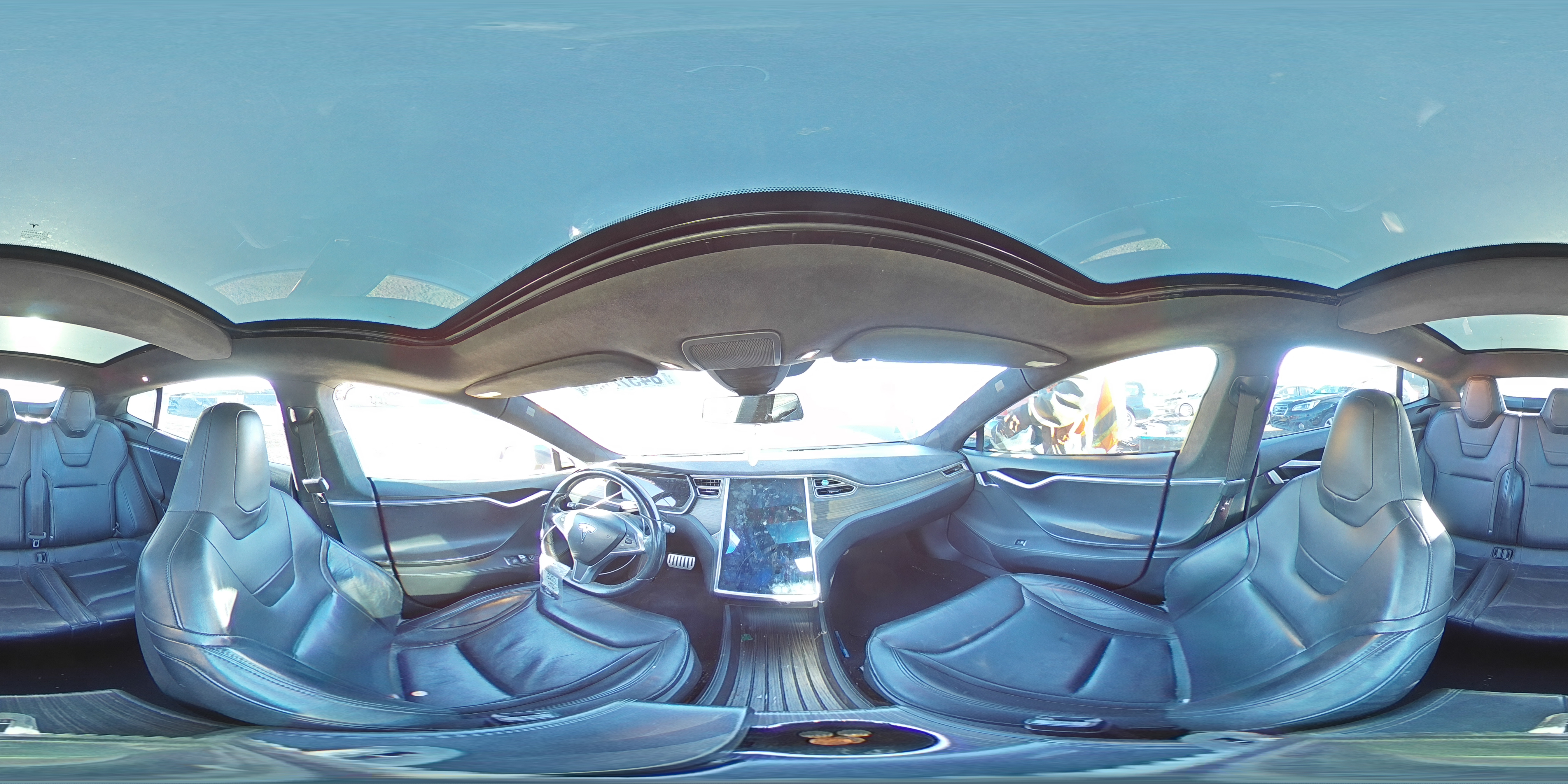 2014 Tesla Model S VIN: 5YJSA1H25EFP63755 Lot: 84574065