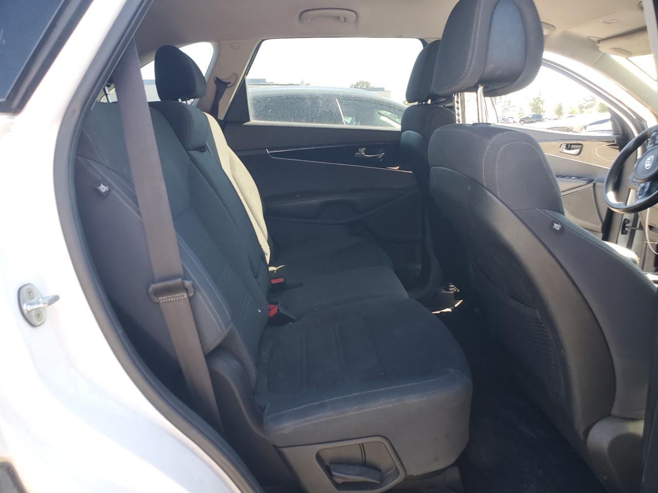 2016 Kia Sorento Lx VIN: 5XYPG4A53GG112176 Lot: 82613555