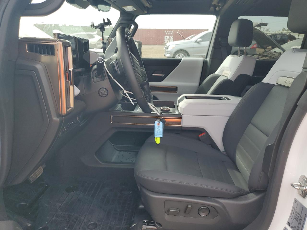 2025 GMC Hummer Suv 2X VIN: 1GKT0NDE2SU118177 Lot: 86172235