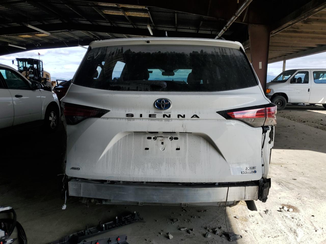 2021 Toyota Sienna Xse VIN: 5TDDSKFCXMS015701 Lot: 81250225