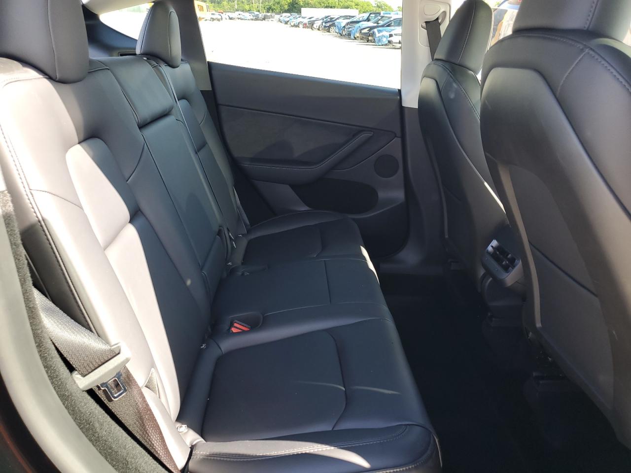 2024 Tesla Model Y VIN: 7SAYGDED9RF089599 Lot: 84059915